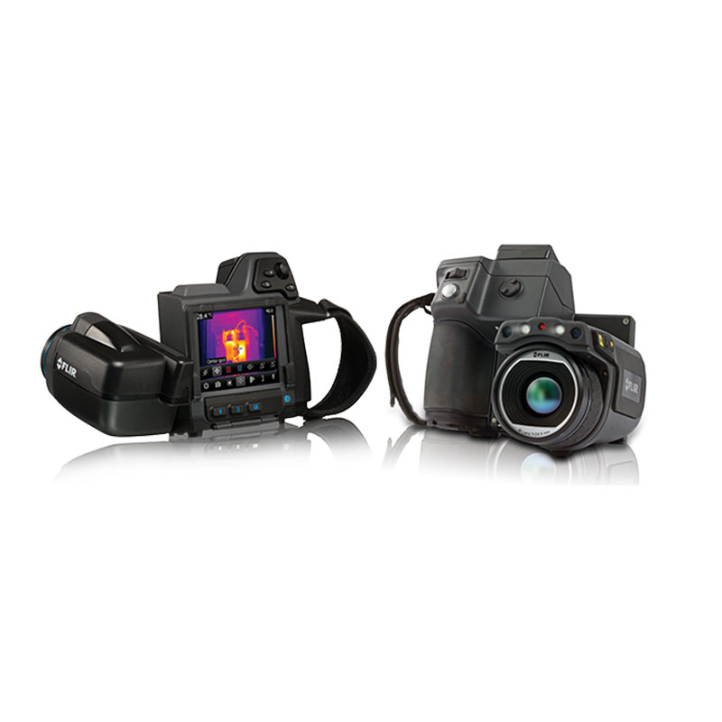 �t�����xFLIR T660